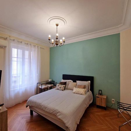 Rivoli SeaSide Apartment Nizza Esterno foto