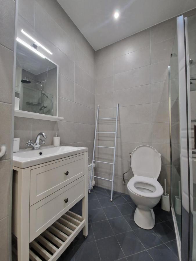 Rivoli SeaSide Apartment Nizza Esterno foto