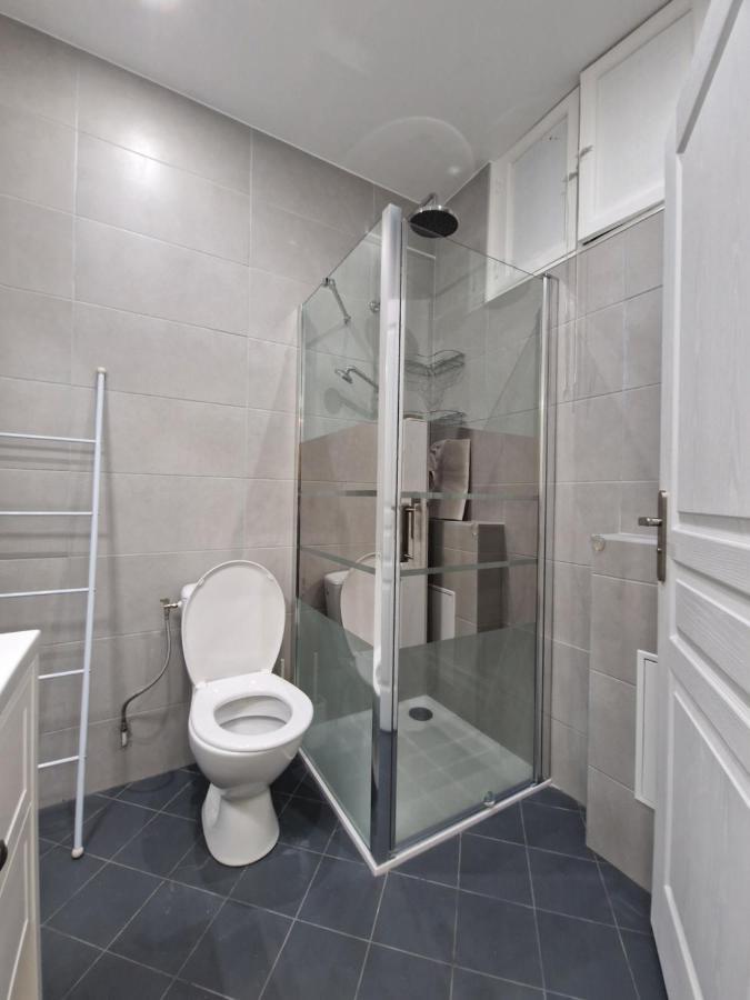 Rivoli SeaSide Apartment Nizza Esterno foto