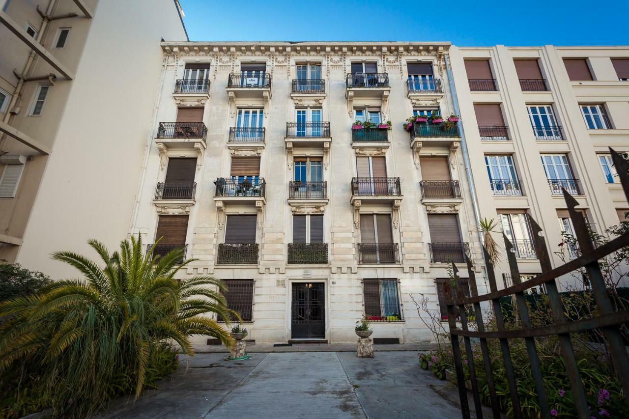 Rivoli SeaSide Apartment Nizza Esterno foto